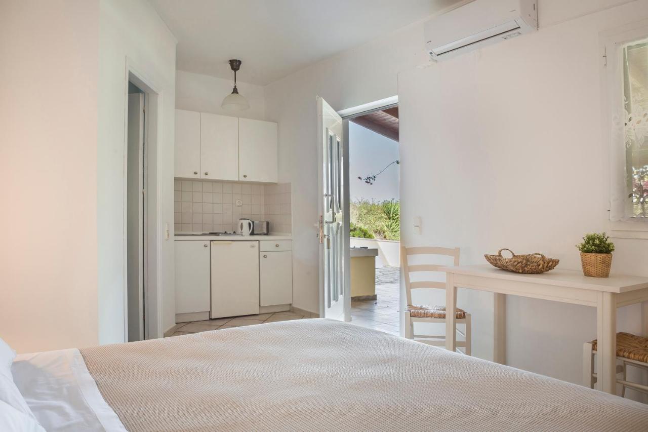 Panorama Apartments Fiscardo ฟิสคาร์โด ภายนอก รูปภาพ