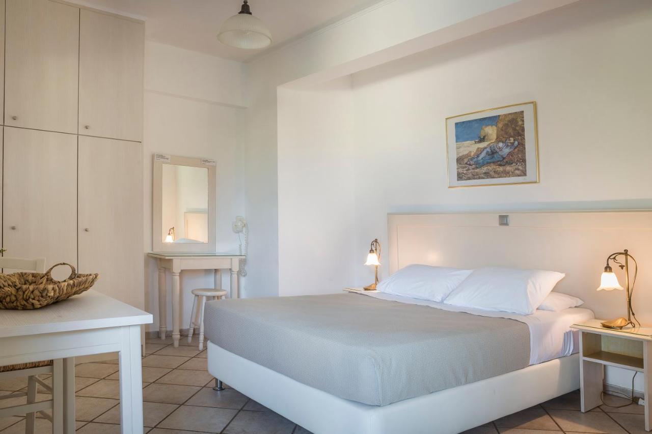 Panorama Apartments Fiscardo ฟิสคาร์โด ภายนอก รูปภาพ