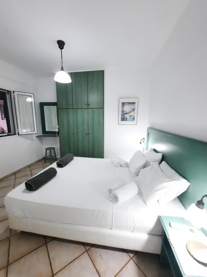 Panorama Apartments Fiscardo ฟิสคาร์โด ภายนอก รูปภาพ
